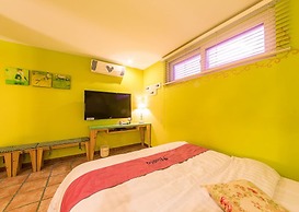 Belita N Goodtime Drive-in Motel