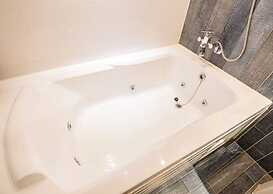 Belita N Goodtime Drive-in Motel