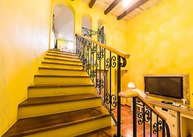 Belita N Goodtime Drive-in Motel