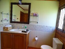 Gecko Villa