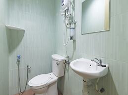 OYO 44072 Mines Cempaka Hotel