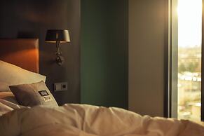 Holiday Inn - the niu, Fender Amsterdam by IHG