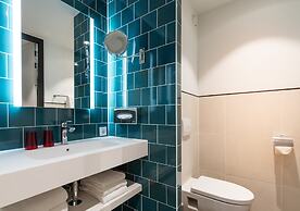 Holiday Inn - the niu, Fender Amsterdam by IHG
