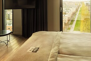 Holiday Inn - the niu, Fender Amsterdam by IHG
