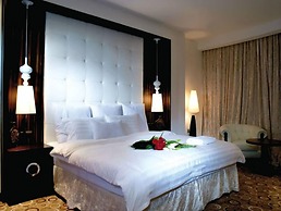 Ista Suites Seef