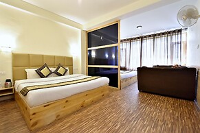 Ride At Hill-Nihal Hotel & Cottage