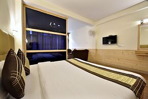 Ride At Hill-Nihal Hotel & Cottage