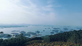 Vu Linh Farmstay - Hostel