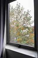 N Queen Apartment Hotel