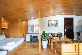 N Queen Apartment Hotel