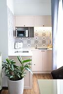 N Queen Apartment Hotel