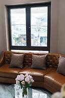 N Queen Apartment Hotel