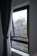 N Queen Apartment Hotel