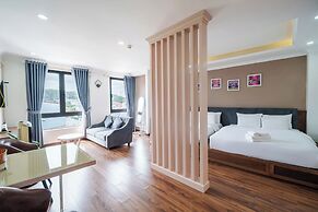 N Queen Apartment Hotel