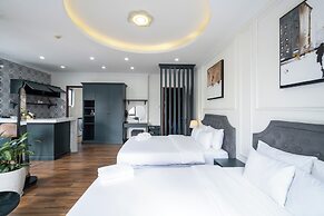 N Queen Apartment Hotel