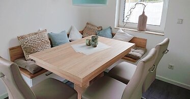 Kuhnle-Tours Hafendorf Müritz Apartments