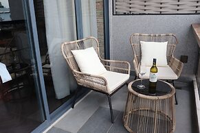 CHECK inn Phnom Penh BKK 1