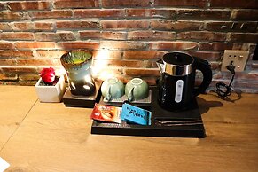 CHECK inn Phnom Penh BKK 1