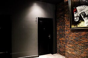 CHECK inn Phnom Penh BKK 1