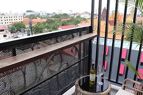 CHECK inn Phnom Penh BKK 1