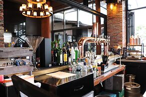 CHECK inn Phnom Penh BKK 1