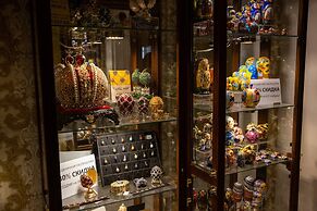 Nevsky Capsule Hotel