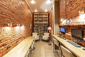 Nevsky Capsule Hotel