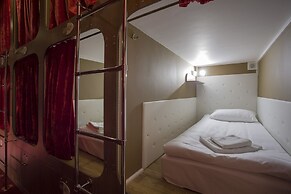 Nevsky Capsule Hotel