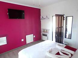 Joy Guesthouse-Seapoint - Adults Only