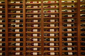 Garni Hotel Chicha - Winery Skrbic