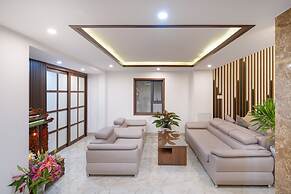 London Hotel and Apartments Da Nang