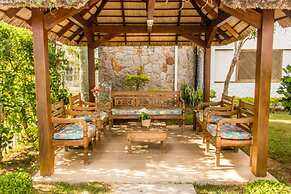 Village Paraiso Hotel