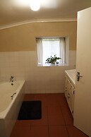 Sterkfontein Heritage Lodge