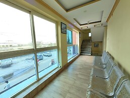 Goroomgo Gouri Palace Puri