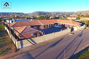 Joy Guesthouse Mabote