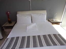 Joy Guesthouse Mabote