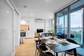 City Living At Best Location In Melbourne