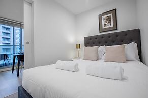 City Living At Best Location In Melbourne