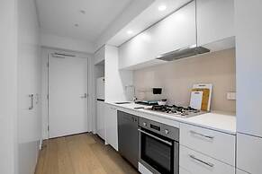 City Living At Best Location In Melbourne