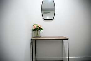 Sumptuous Incredible Cozy 2 Bed Near Cbd