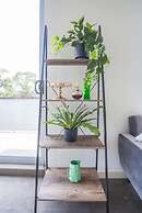 Designed Home Of Ultimate Convenience In Gordon