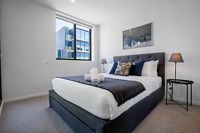 Stunning Bright Apartment At Hawthron/Glenferrie Station