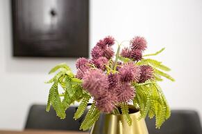 Green Hood Stunning 2 Bedrooms In Parkville