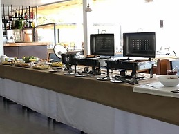 Grande Lago Hotel Gastronomia Bar