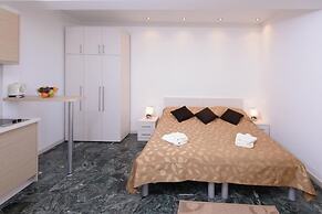 Ploce Apartments- Adults only