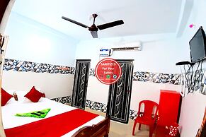 Goroomgo Pranab Sadan Puri