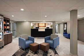 AmericInn by Wyndham Dodgeville