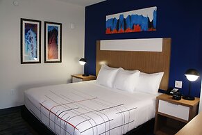 La Quinta Inn & Suites by Wyndham Katy