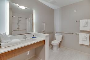 Holiday Inn Express & Suites Union City by IHG