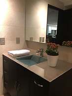 Masaryk Spacious & Modern apt w-Terrace
